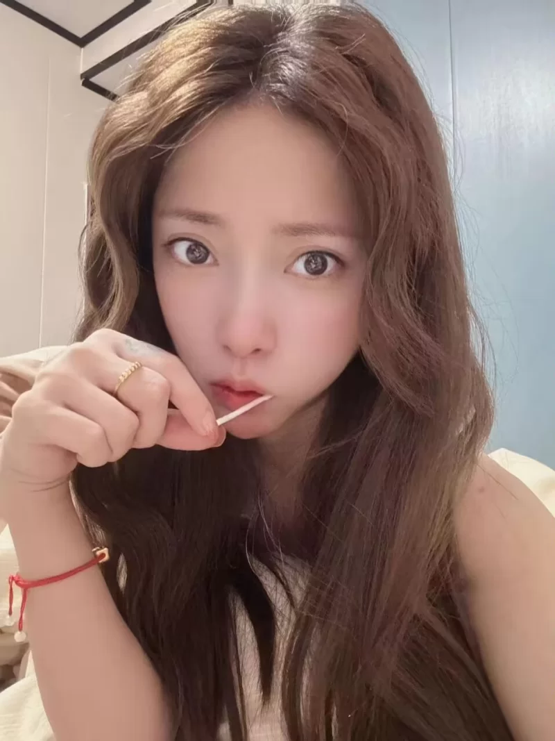 自带公寓，女上位活很好_运城外围小姐