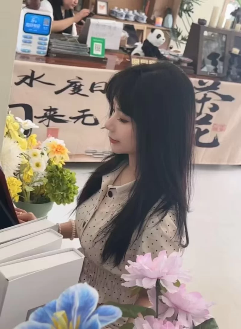 西安梦梦抓龙筋_西安外围小姐