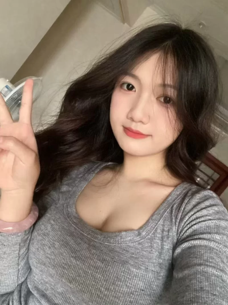 徐汇区黑丝高跟情趣诱惑大批场(已验证)_徐汇外围小姐