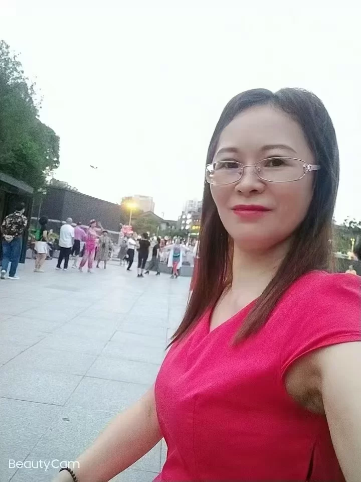 西安熟女，泄火_西安外围小姐