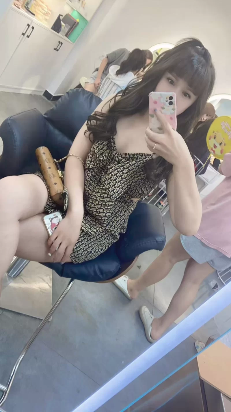 长春小骚蹄子，好几个人一起_长春外围小姐