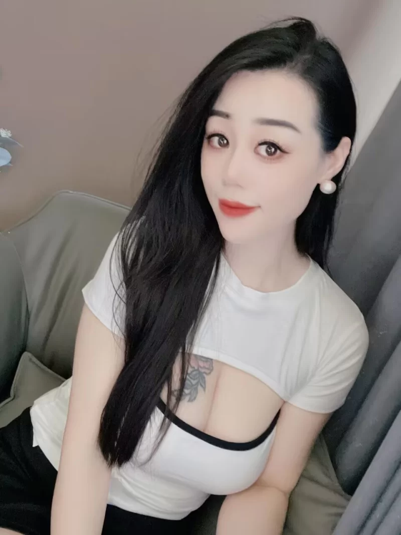 性感大奶少妇_闵行外围小姐