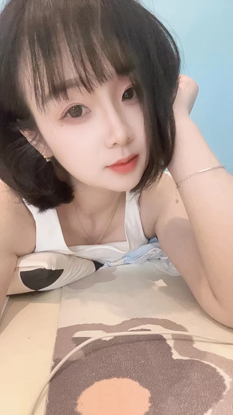 镇江小少妇_镇江外围小姐