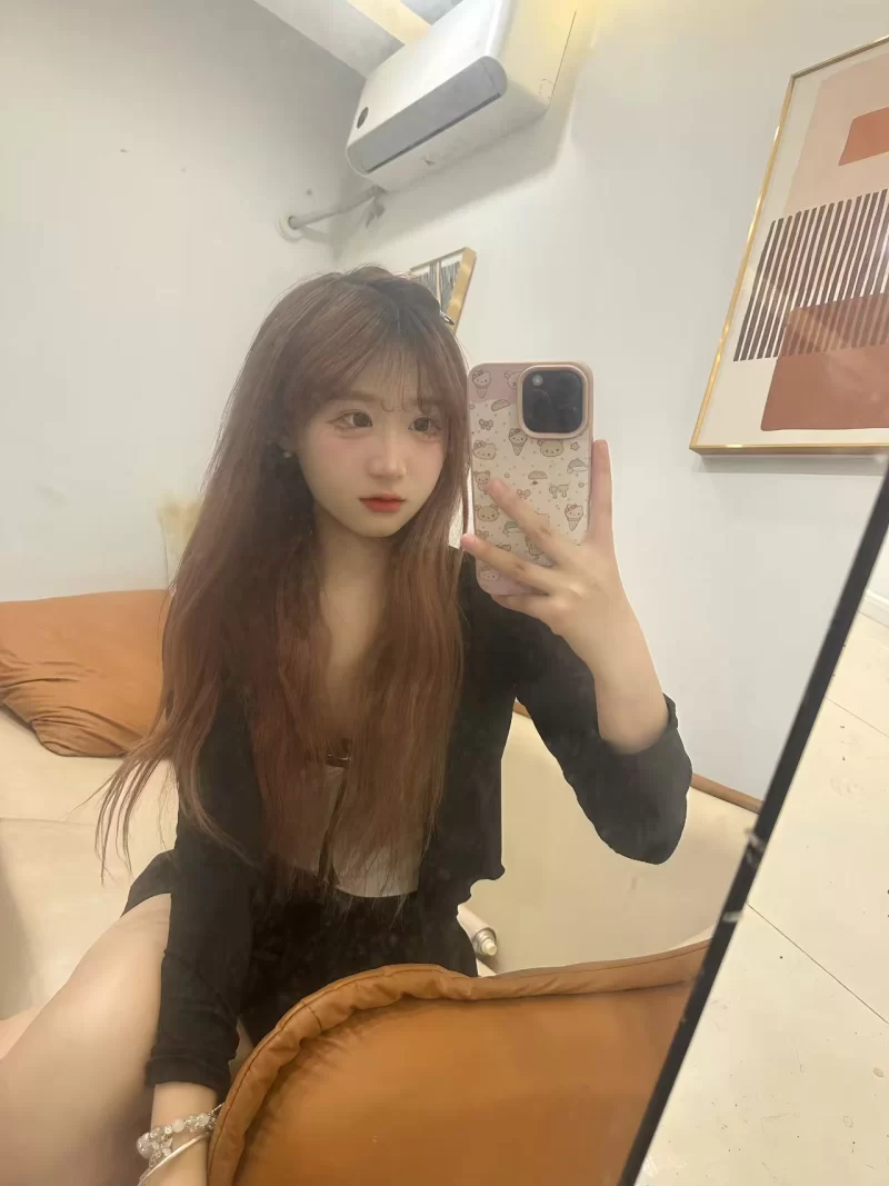 成都外送上门_成都外围小姐