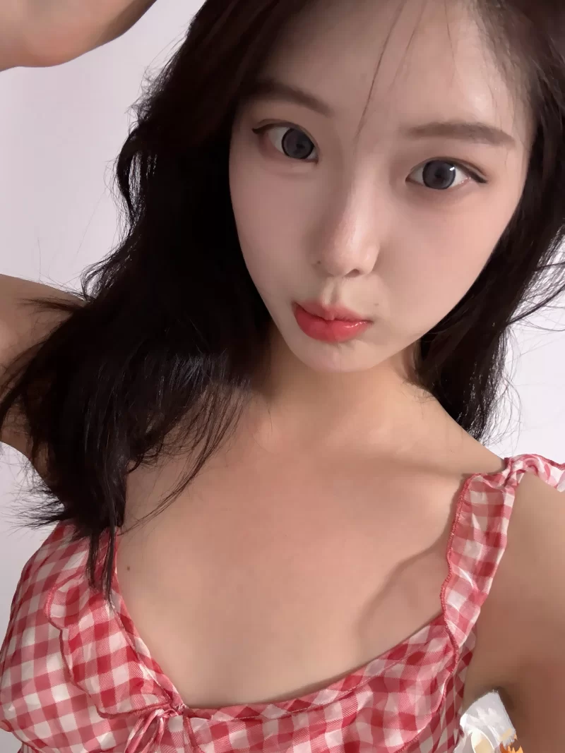 服务系小骚女彤彤_太原外围小姐