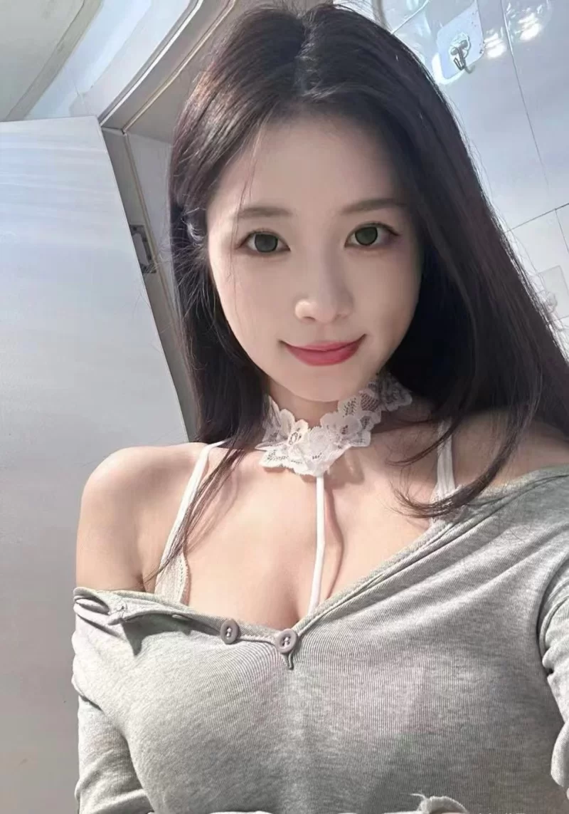 北京丰台出差约的一个小姐姐_丰台外围小姐