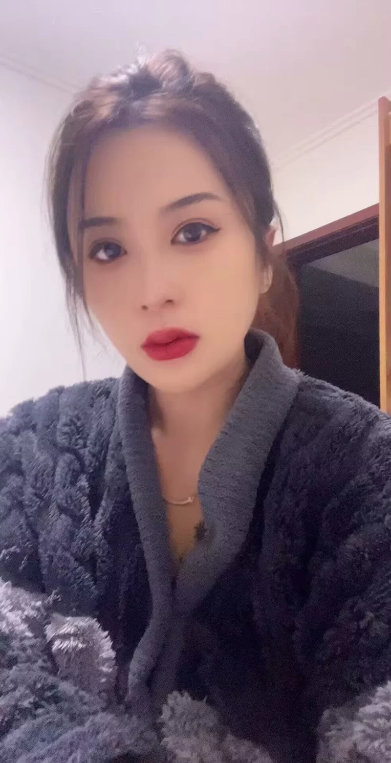 南京雨花少妇_南京外围小姐