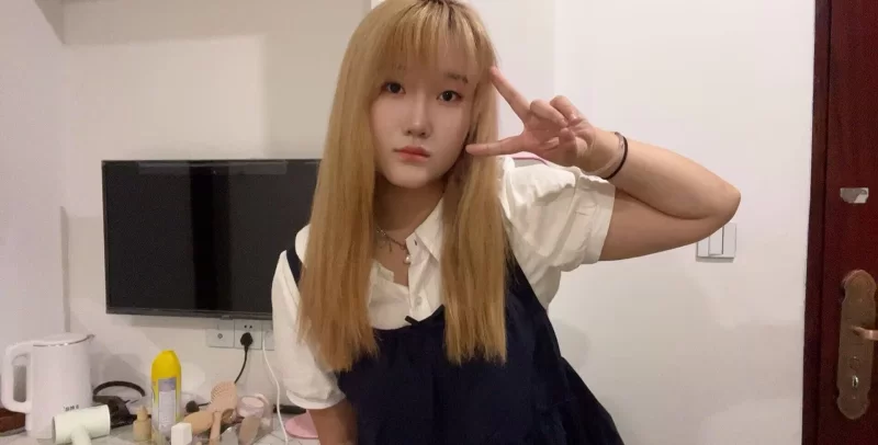 黄岩好看的兼职小姐姐_台州外围小姐