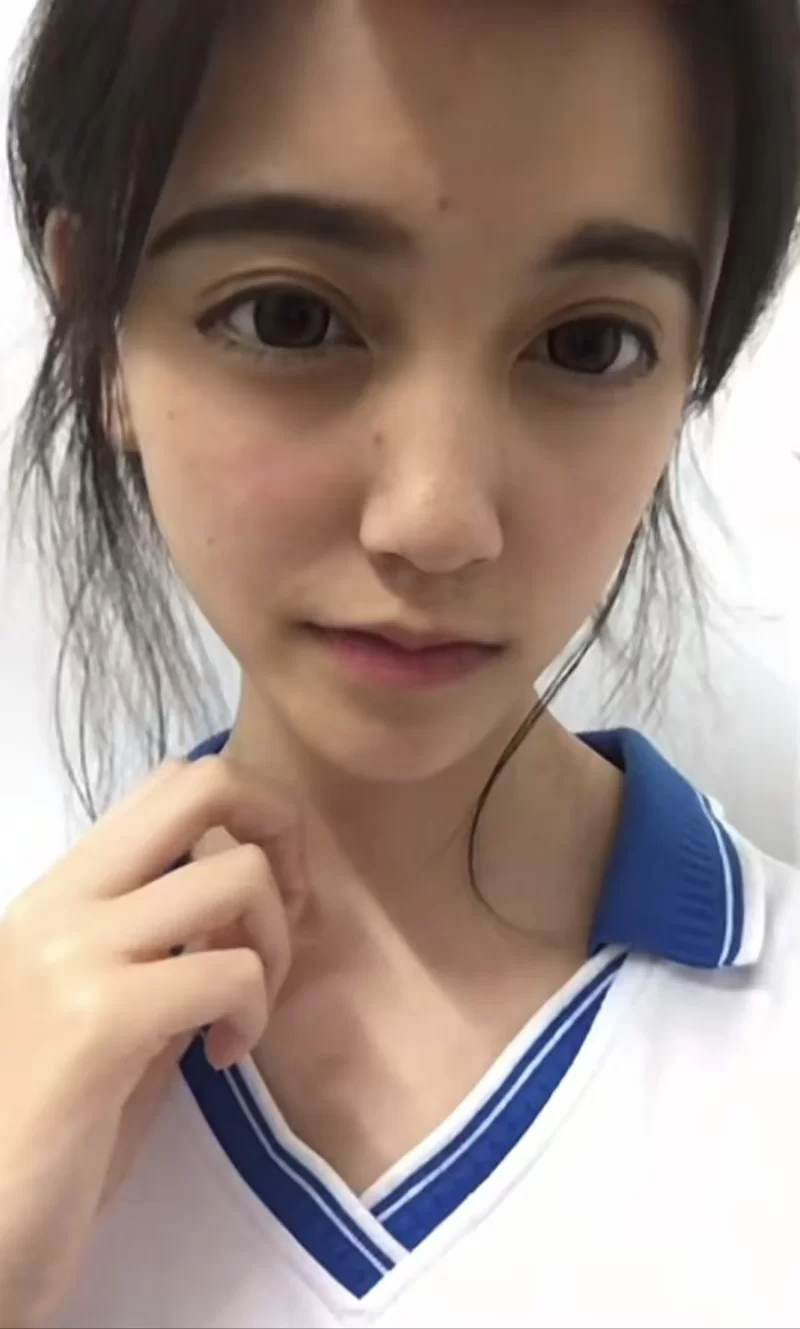 很有气质的兼职小妹_西安外围小姐