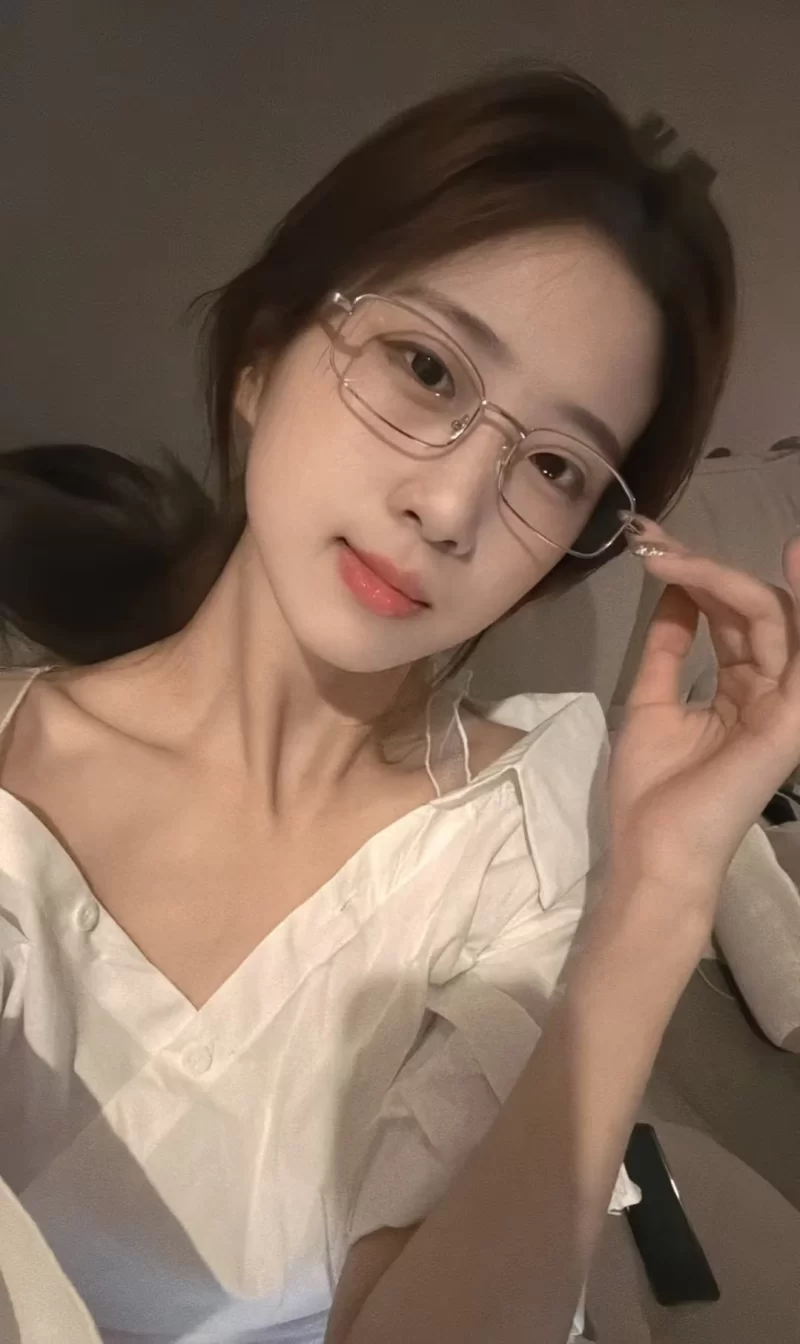 东北服务天花板_沈阳外围小姐