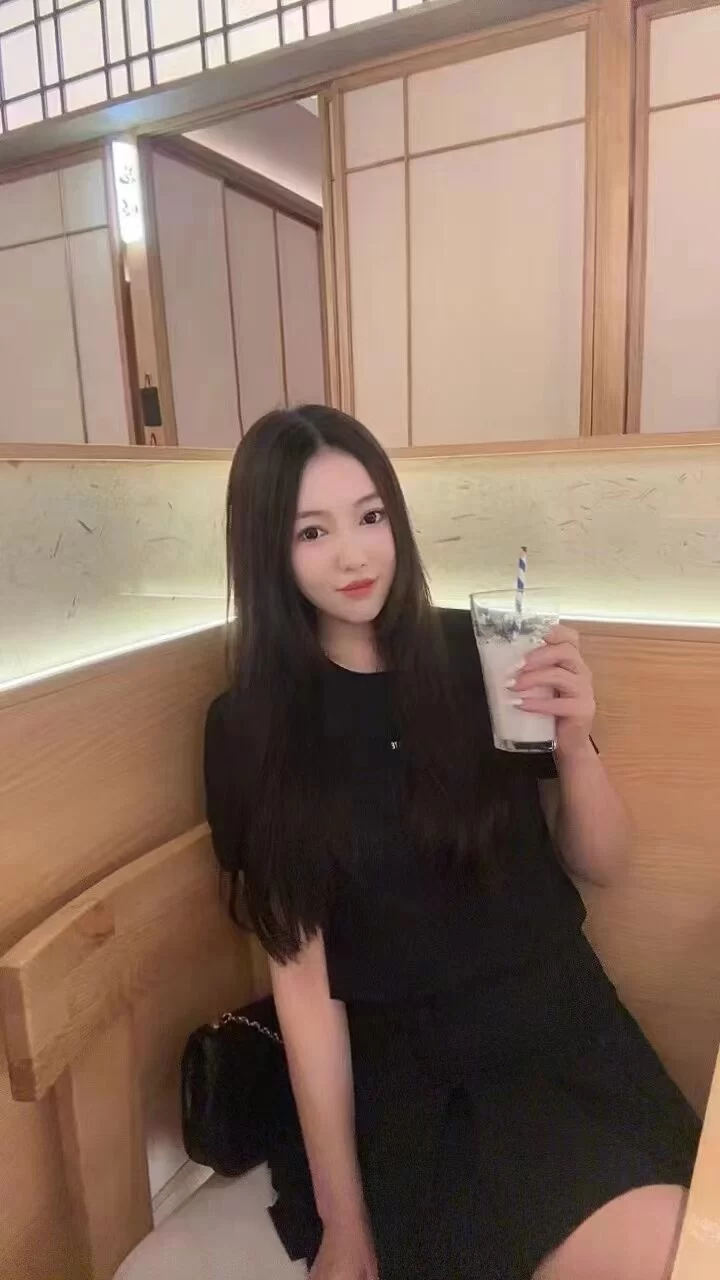 芙蓉极品骚女_长沙外围小姐