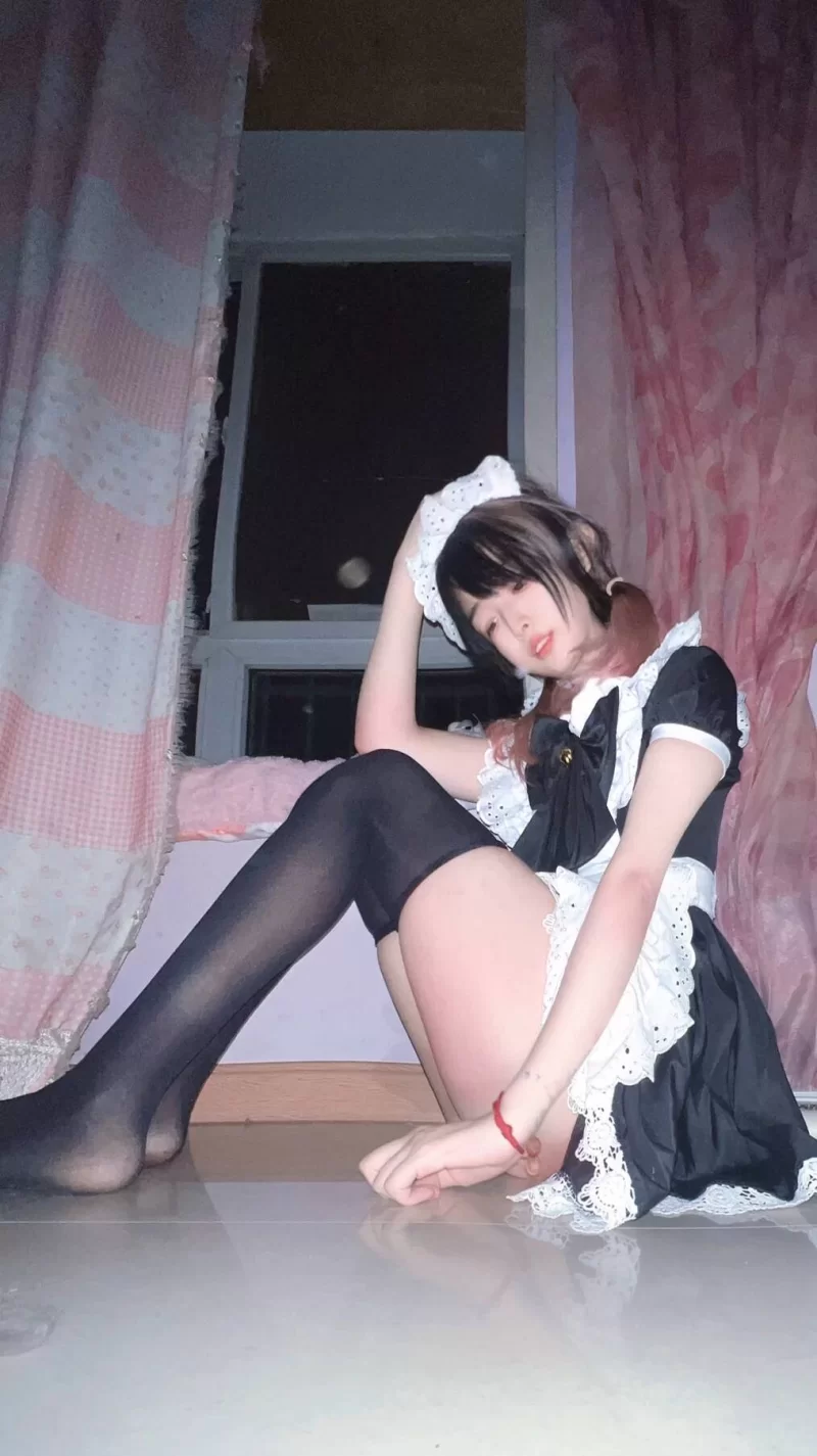 制服丝袜美腿杀_西安足浴洗浴