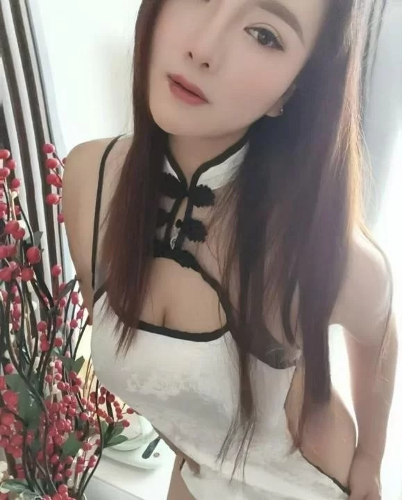 性感翘臀大奶妹萱萱_东莞外围小姐