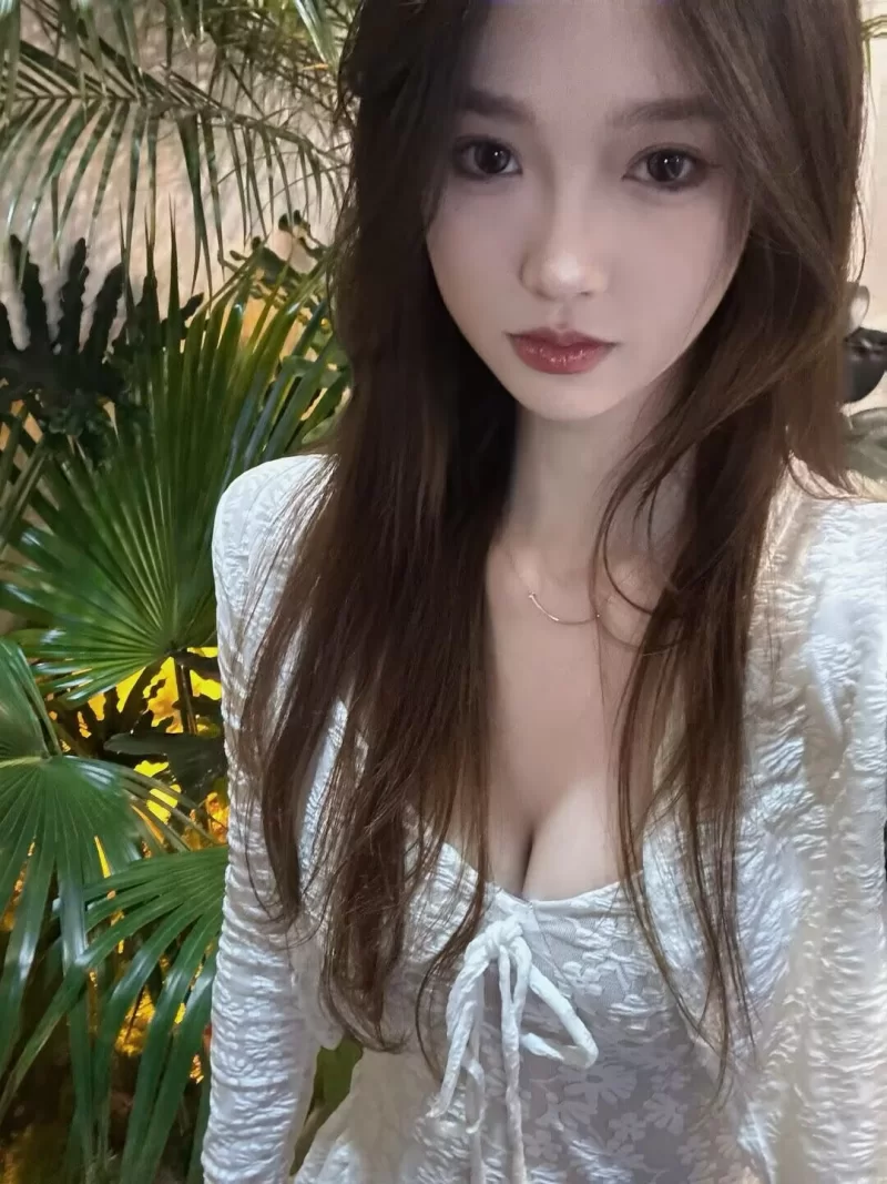 长腿细腰美女小柯柯_成都外围小姐