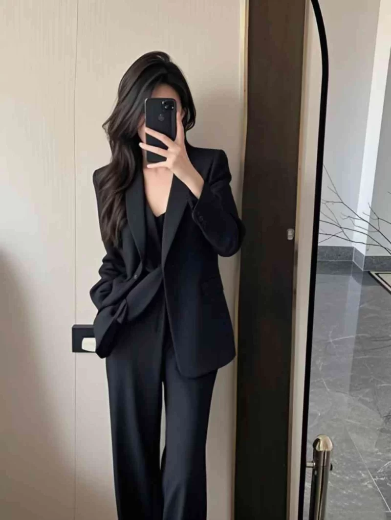 雁塔区小野猫_西安外围小姐