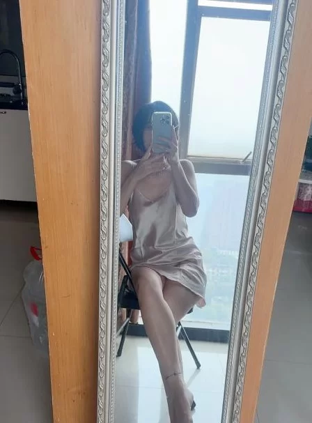 短发气质mm_长沙外围小姐