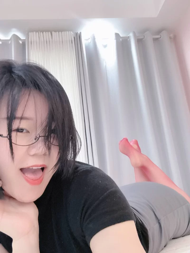 光谷丰满圆润姐姐_武汉外围小姐