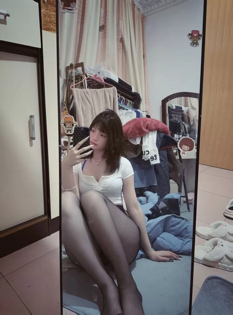 分享虹口区身材极好小骚妹_虹口外围小姐