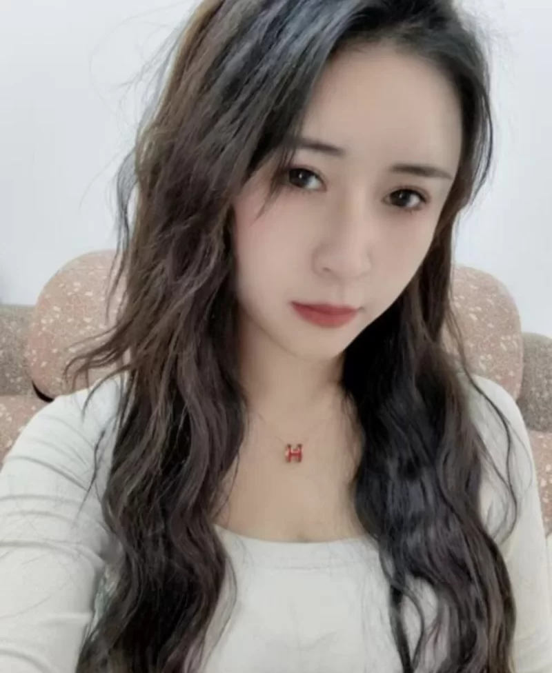 重庆市辣妹资源，靠谱_市区外围小姐