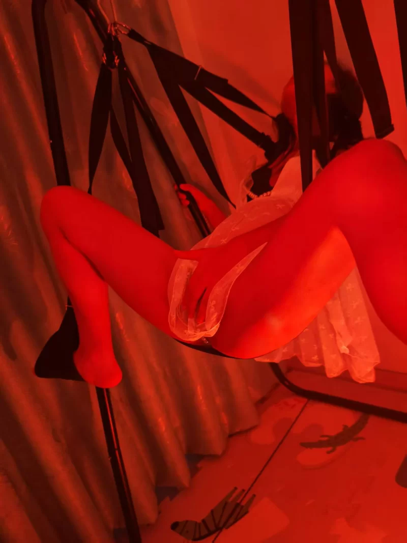 天河特色水床道具女王_广州外围小姐