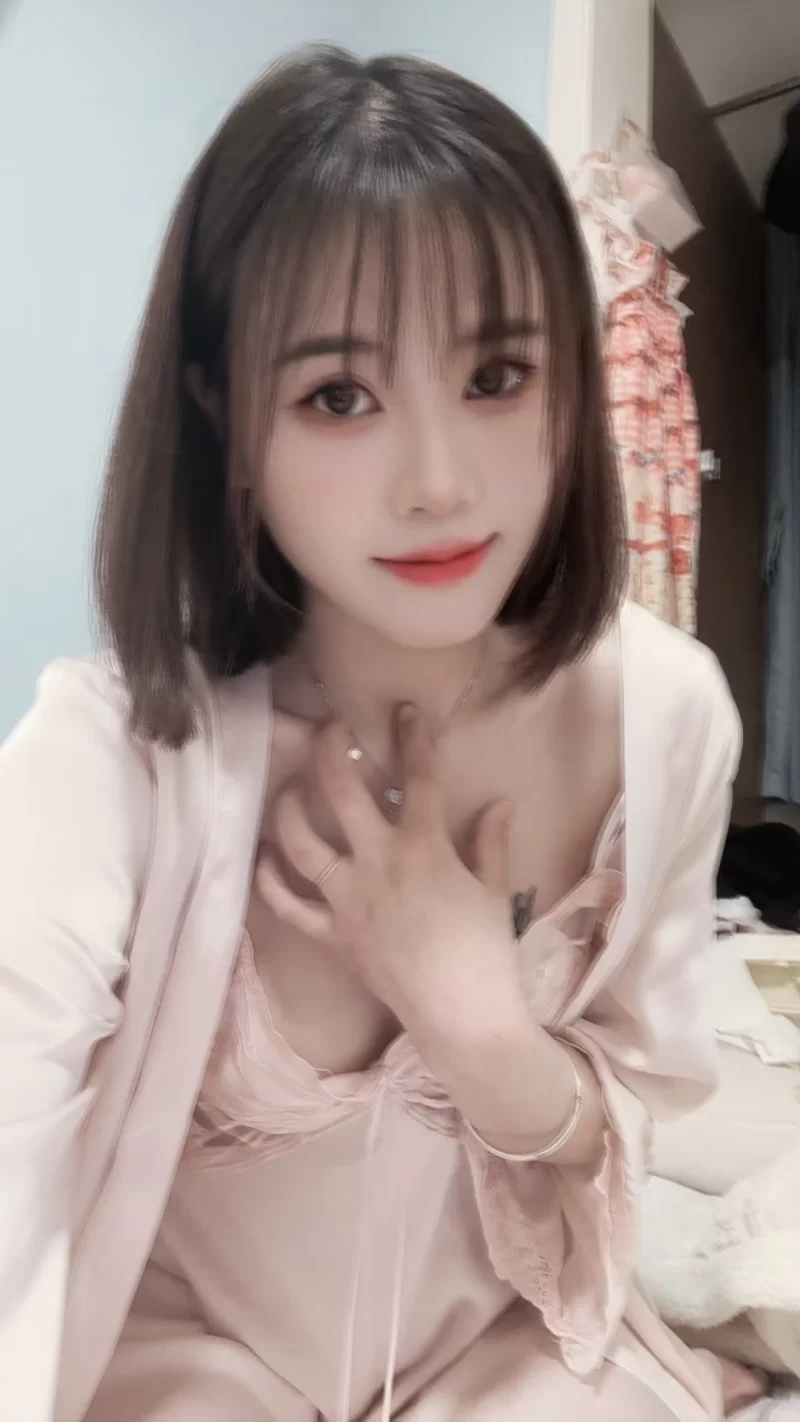 萌妹子会吸会夹_南京外围小姐