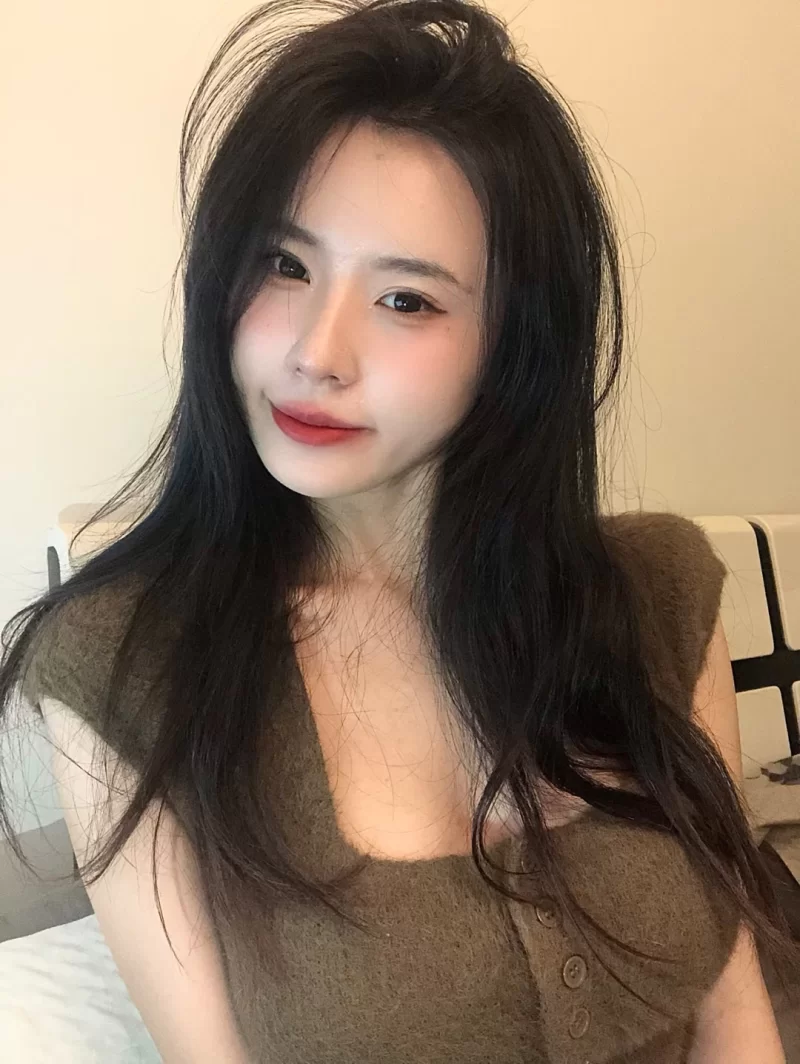 武昌区白嫩高颜值大胸软妹子_武汉外围小姐