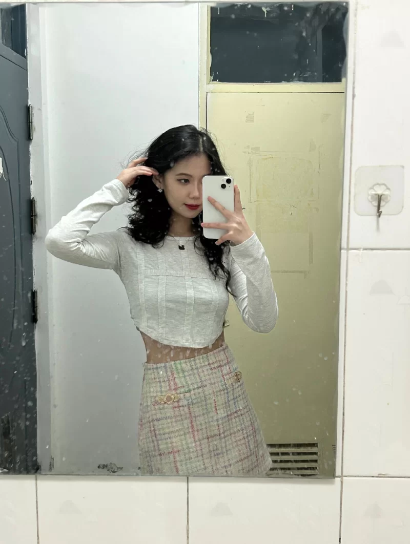 分享市南区风骚小妖精粉嫩会潮喷_青岛外围小姐