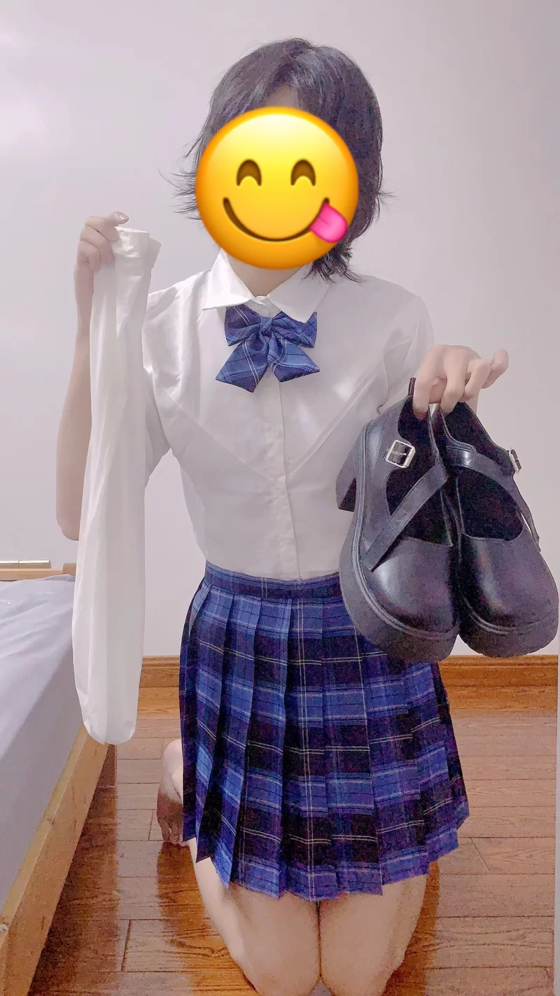 是伪娘母狗_合肥男模鸭子