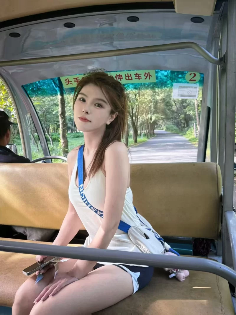 滨江知心姐姐_杭州外围小姐