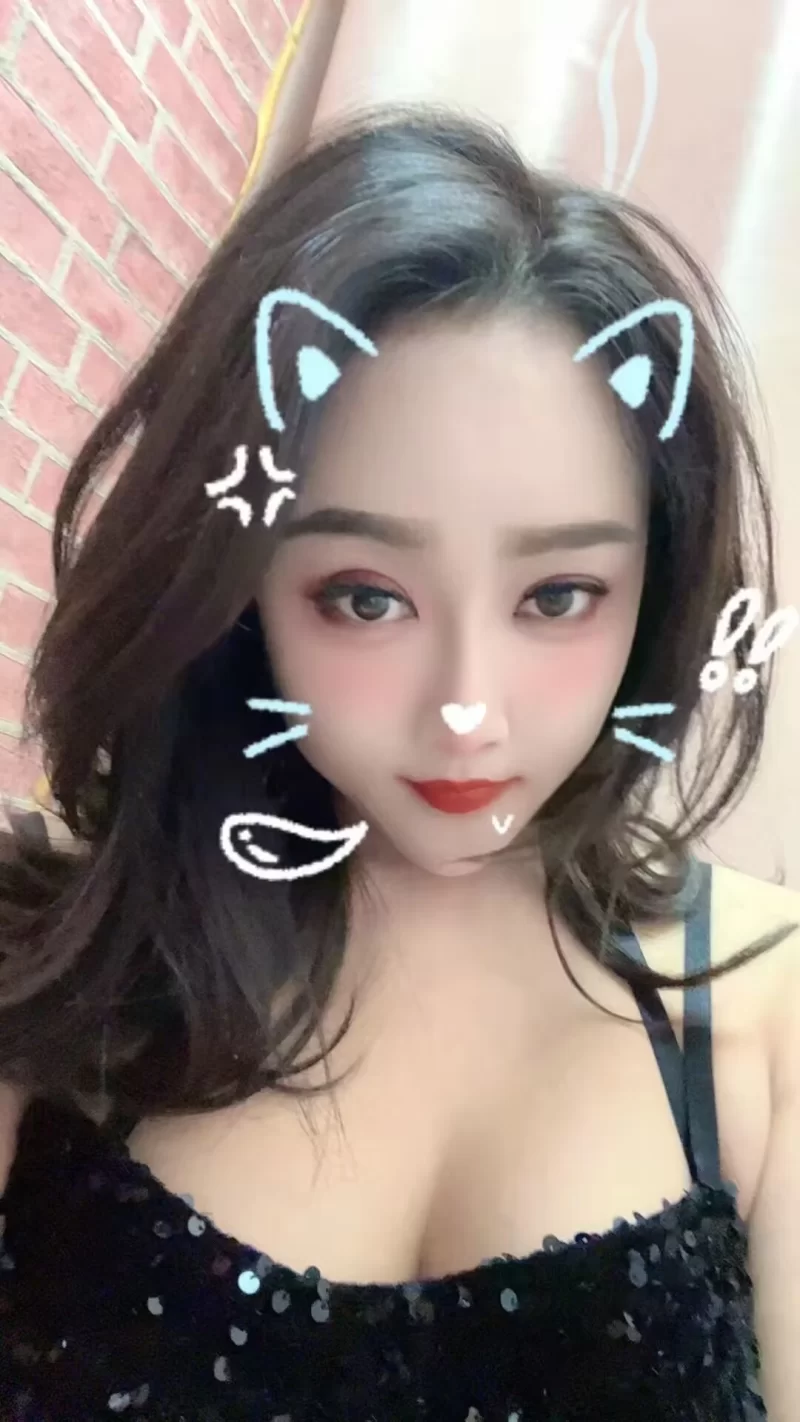 粉嫩风骚御姐_市区外围小姐