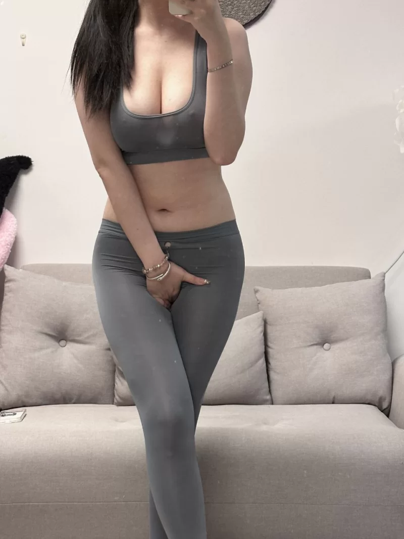 徐汇性感大胸妹子_徐汇外围小姐