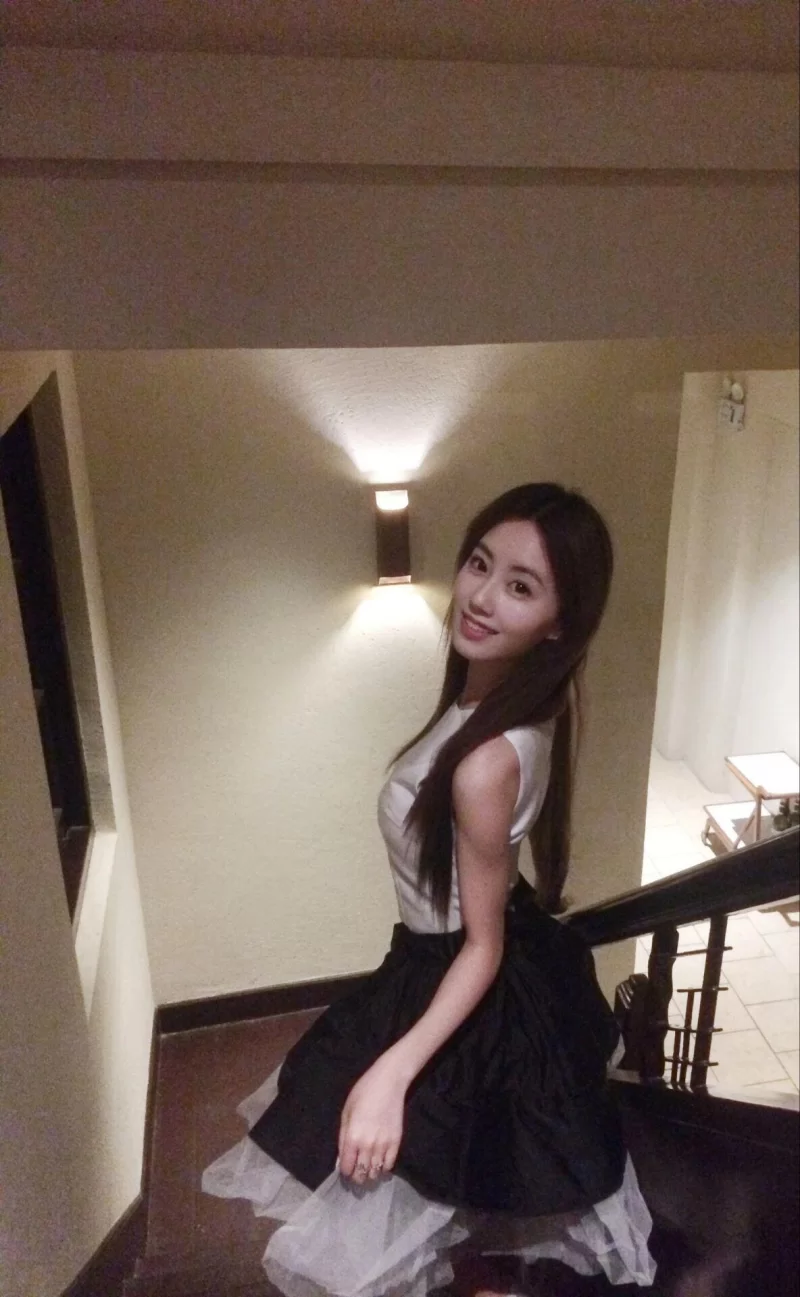 广州水嫩学生妹_广州外围小姐