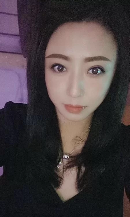 大胸女萌萌_长春外围小姐