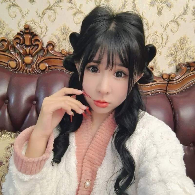 亲测，扫街发现的，隆胸_市区外围小姐