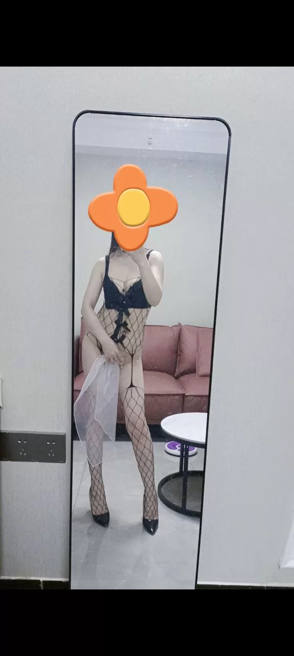 南阳性感少妇_南阳外围小姐