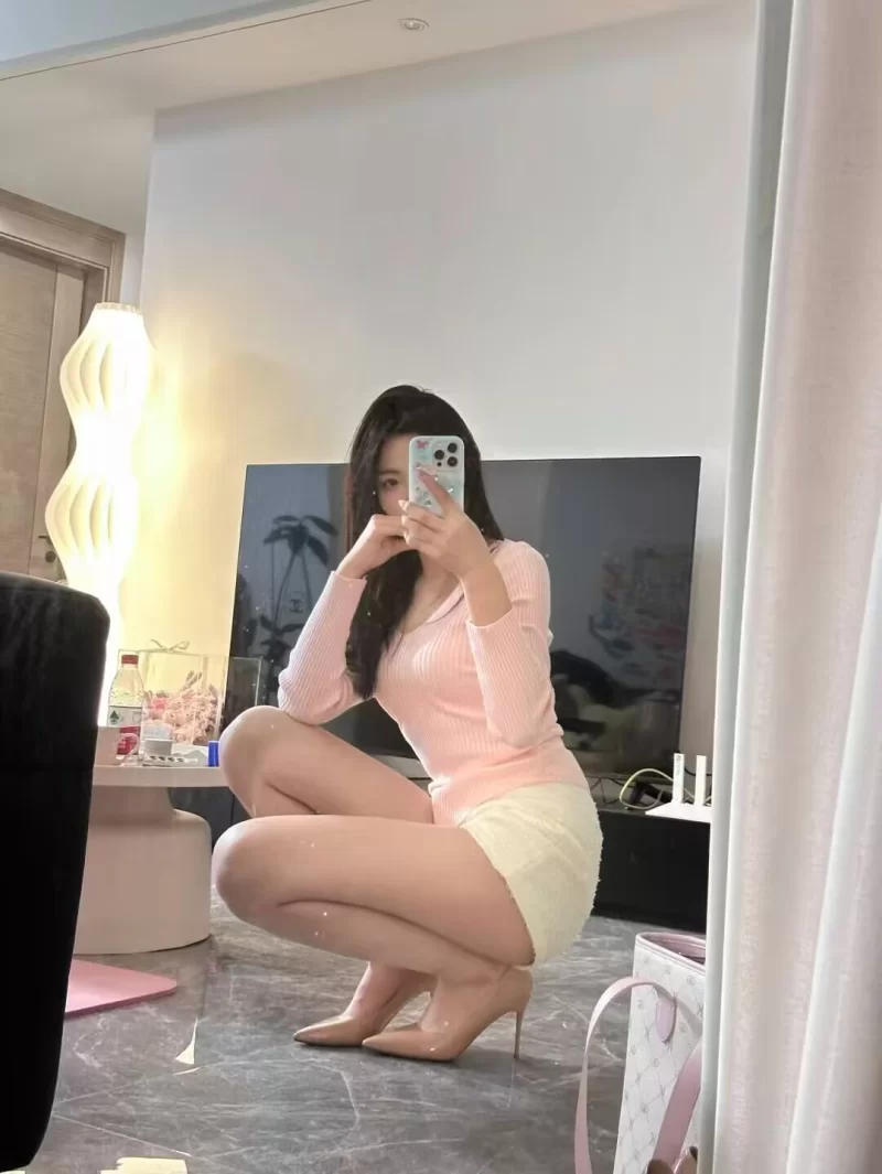 成都极品模特兼职_成都外围小姐