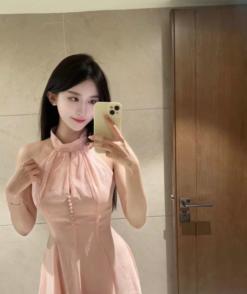 上海小姐姐网红脸出来赚点外快_徐汇外围小姐