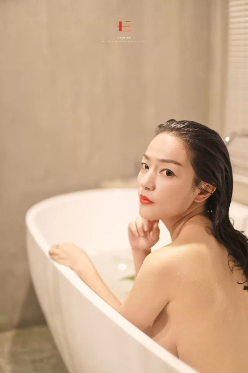 官渡大奶莞式优优_昆明外围小姐