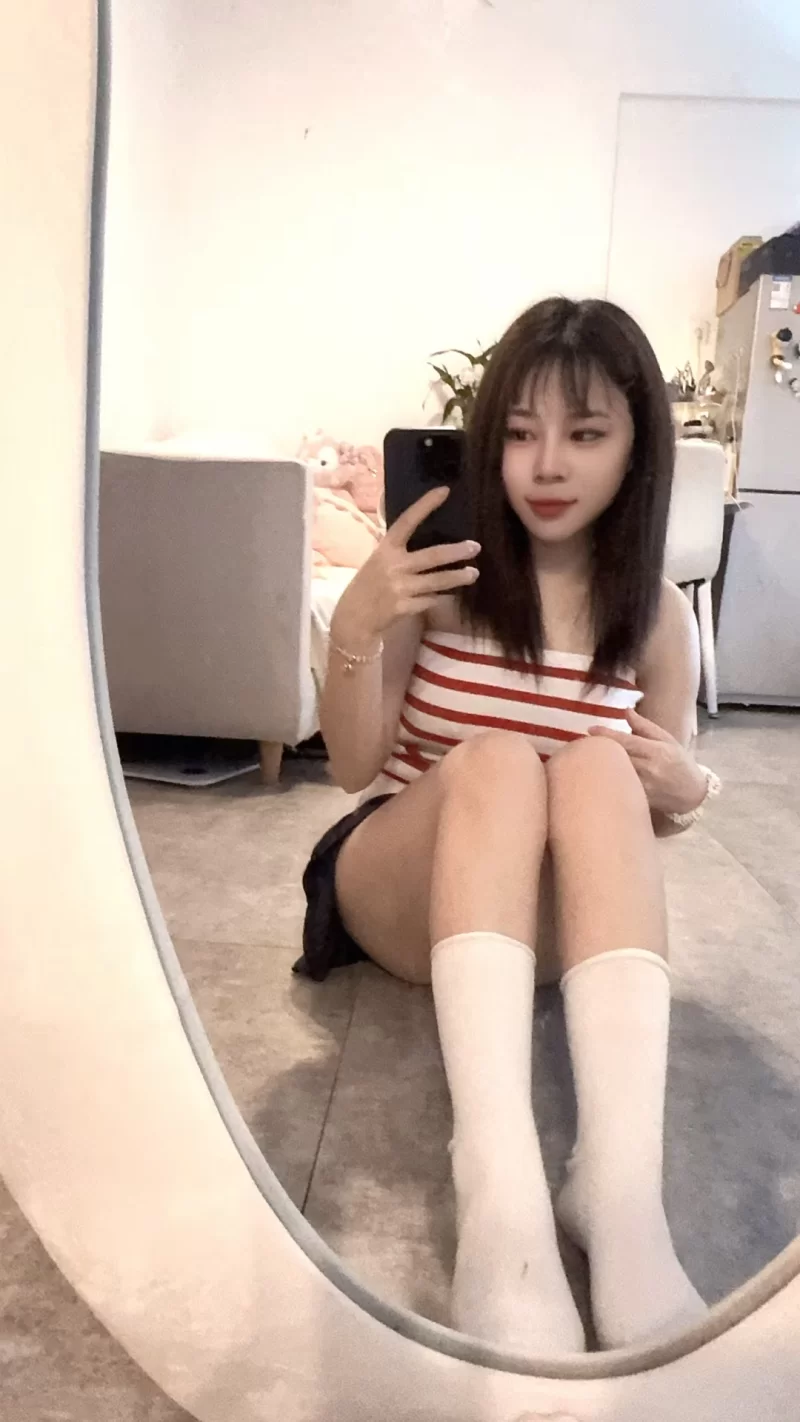 福田霏霏环保天花板_深圳外围小姐