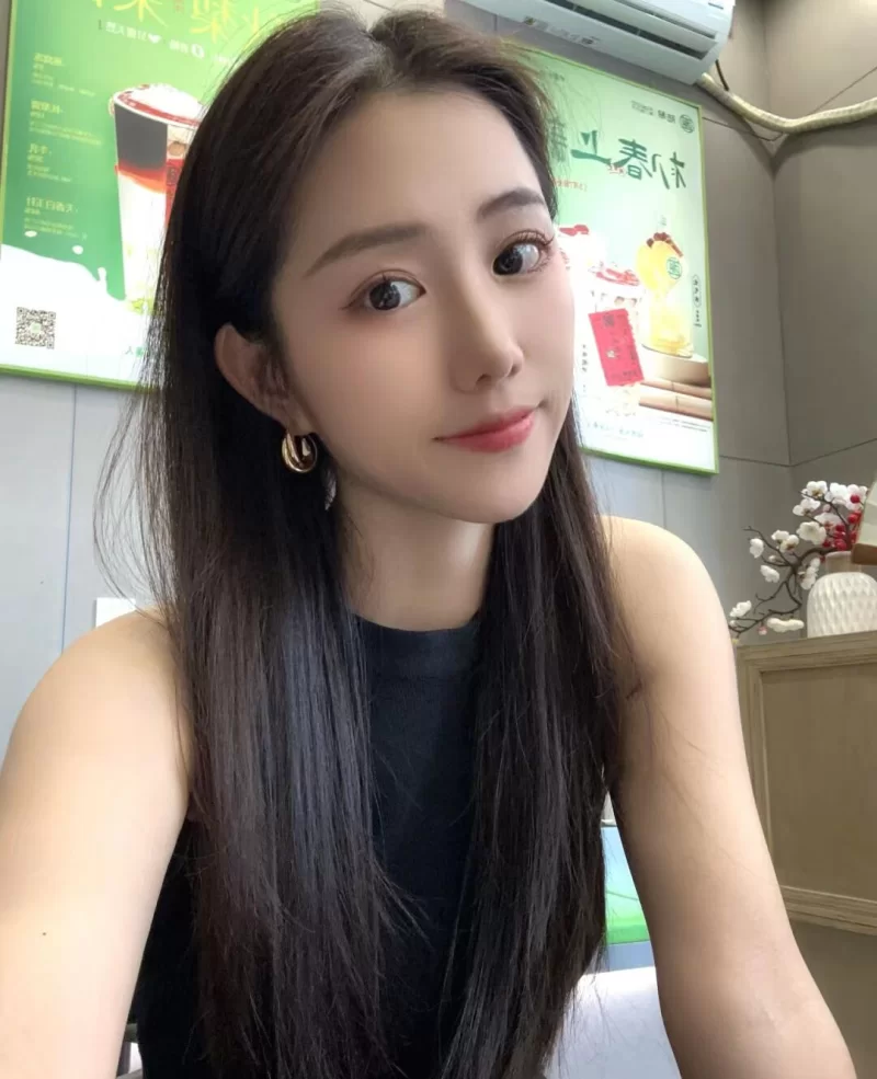 刚到北京兼职的姐姐_丰台外围小姐