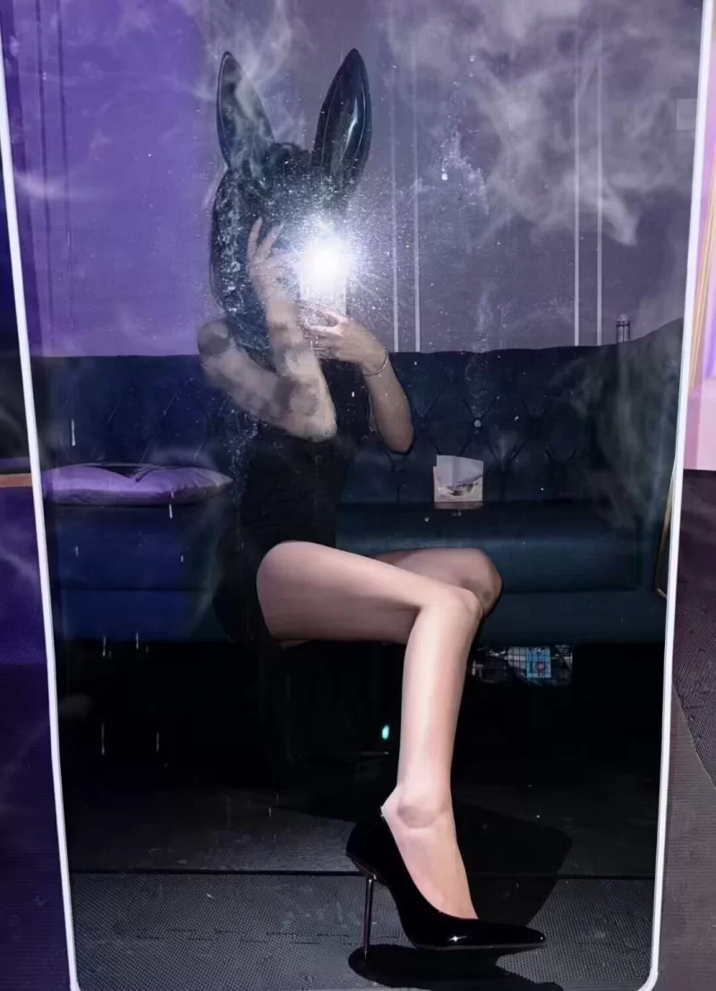 JN06小美有x瘾_南京外围小姐