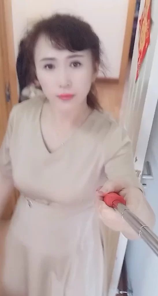 呼伦贝尔海拉尔熟女泄火西山可上门_呼伦贝尔外围小姐