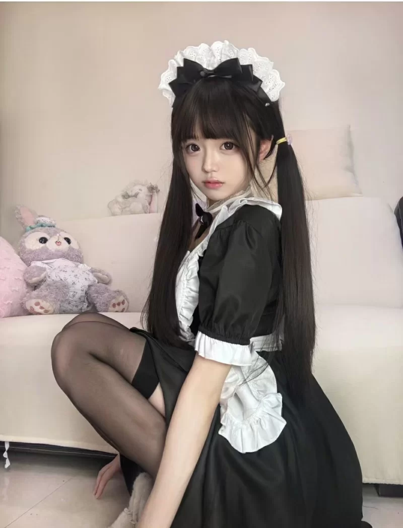 叛逆女仆装高校逃课黑丝妹超级嫩_南昌外围小姐