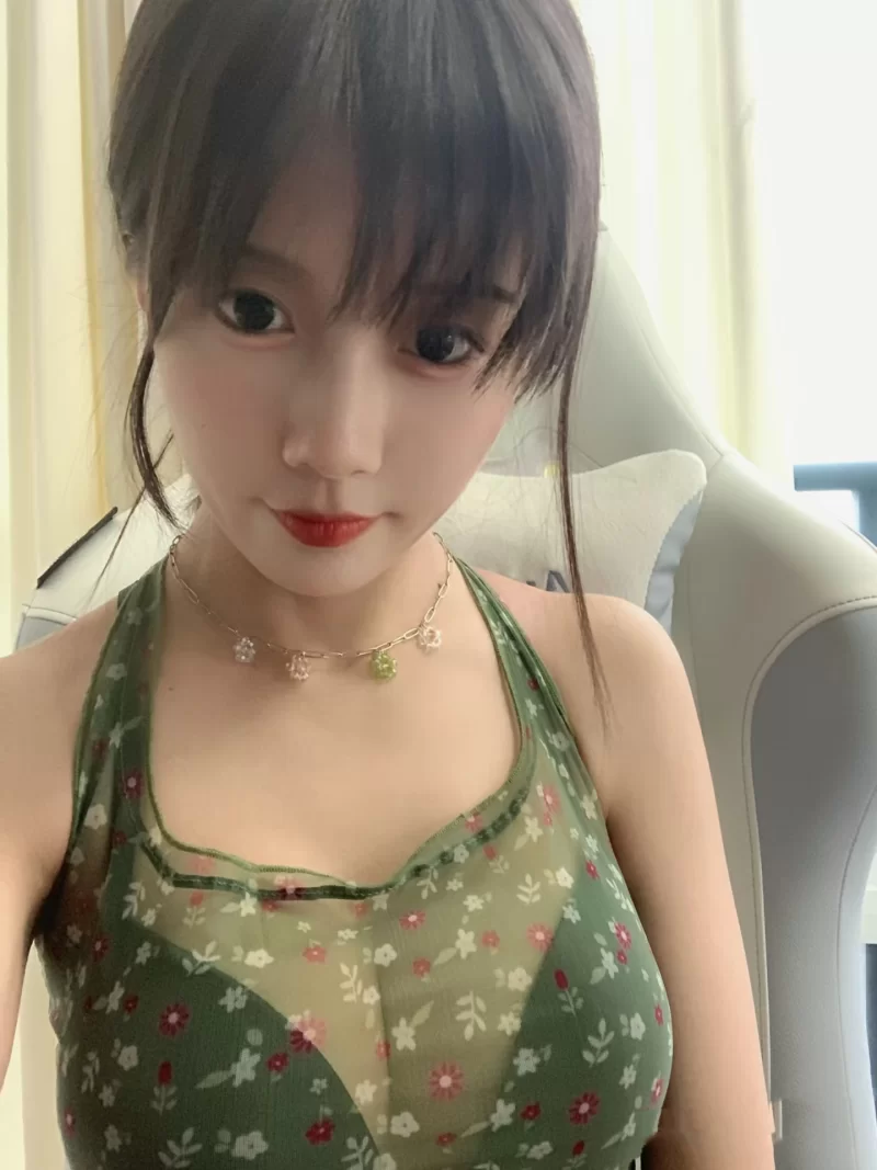 这个的妹子皮肤白_西宁外围小姐