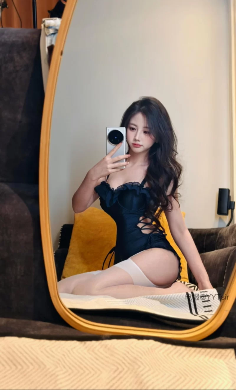 妹子姿势多变大奶紧逼水多_朝阳外围小姐