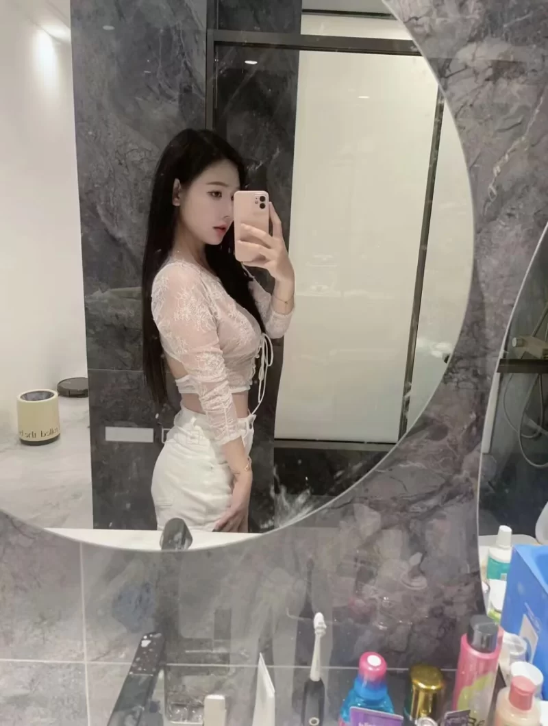 浦东好身材气质服务系小姐姐_浦东外围小姐