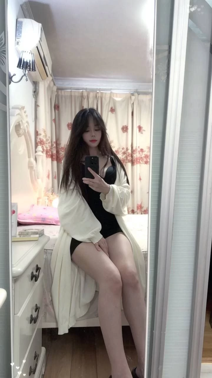 细皮嫩肉小姐姐_南京外围小姐