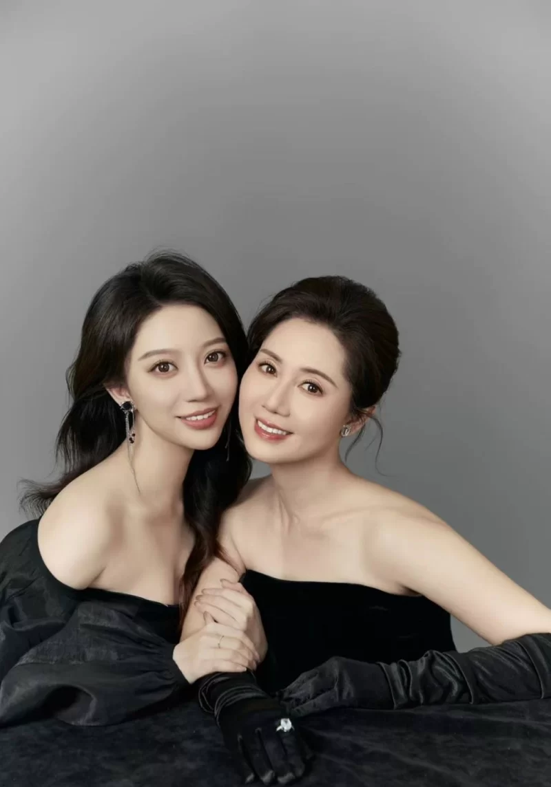 真实亲生母女_烟台外围小姐