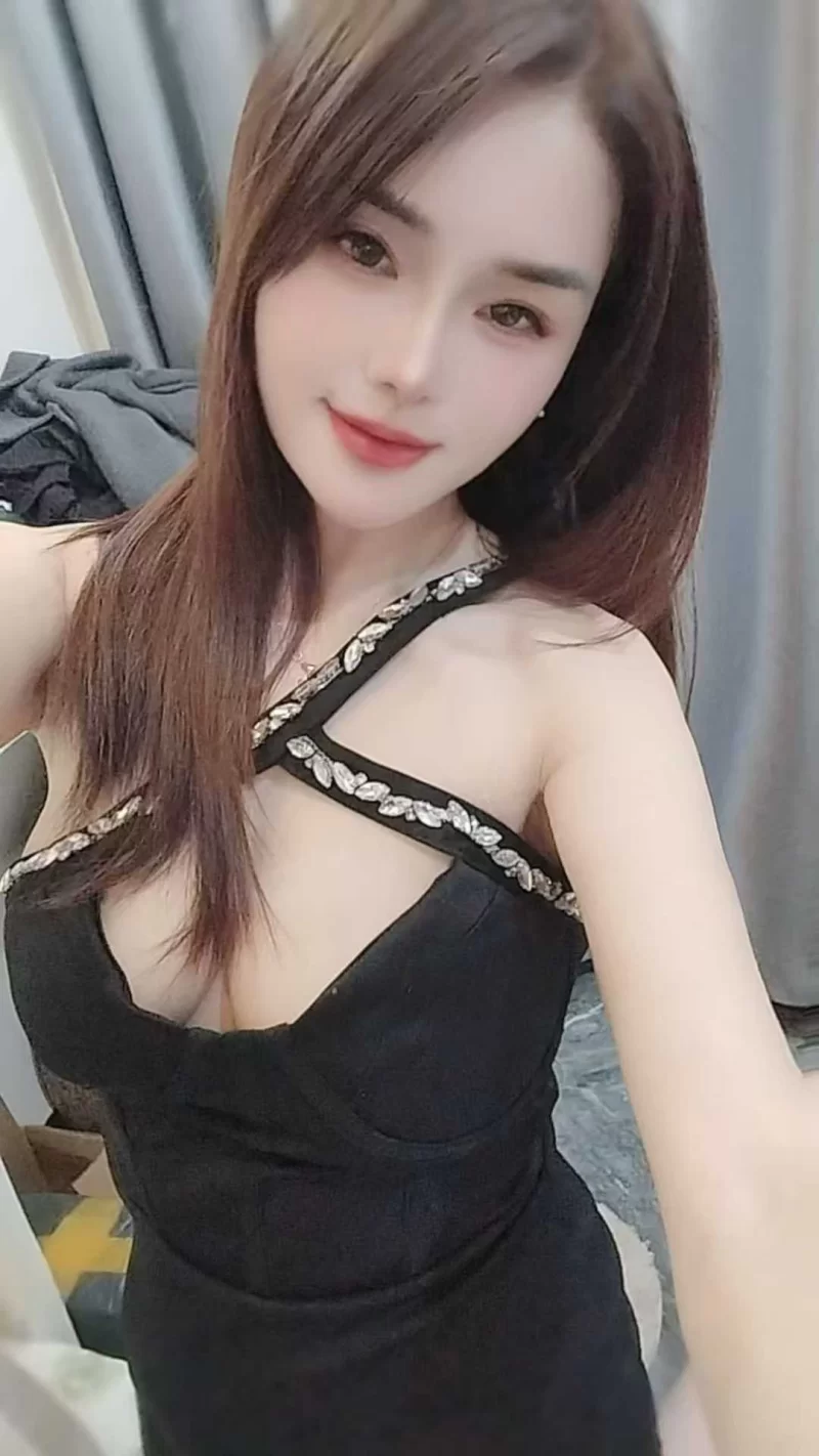 桥西区性感雪白大奶牛_石家庄外围小姐