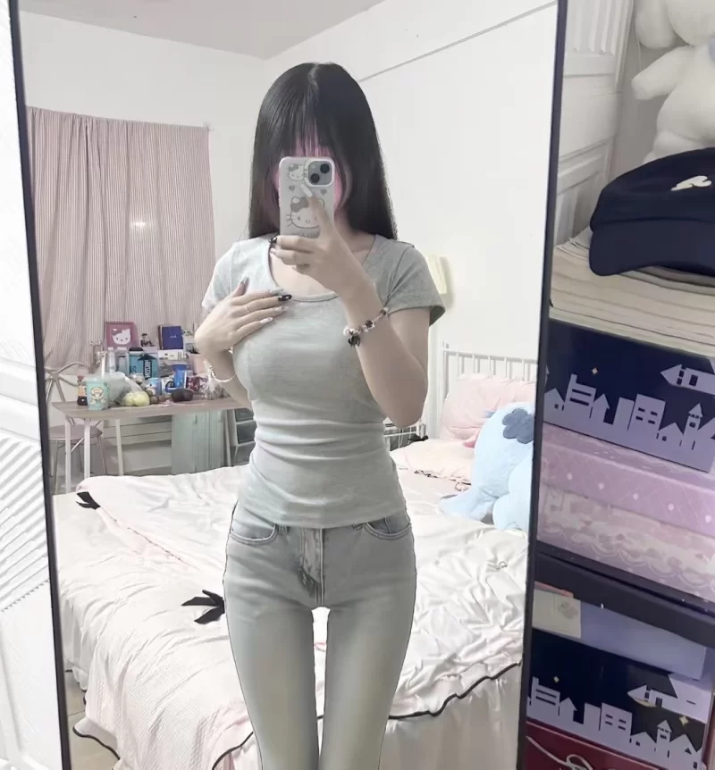 丰乳肥臀小姐姐_南昌外围小姐